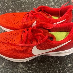 Men’s Nike Zoom Pegasus 35 (10.5)